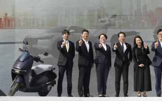 Thế giới 2 bánh: Honda UC3 chính thức ra mắt tại Việt Nam nhưng giá bán giữ kín